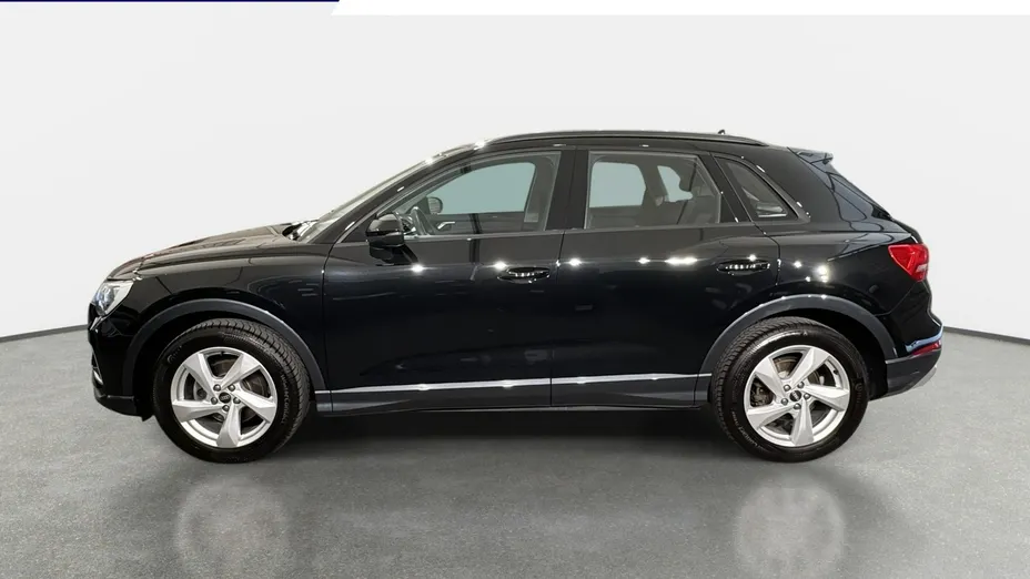 AUDI Q3 -