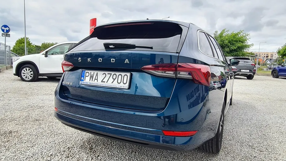 SKODA Octavia -