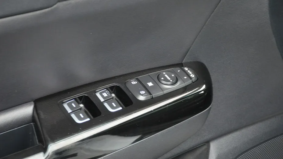 KIA Sportage -