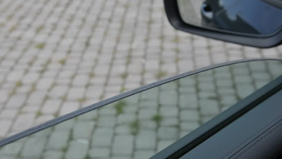 VOLKSWAGEN Tiguan -