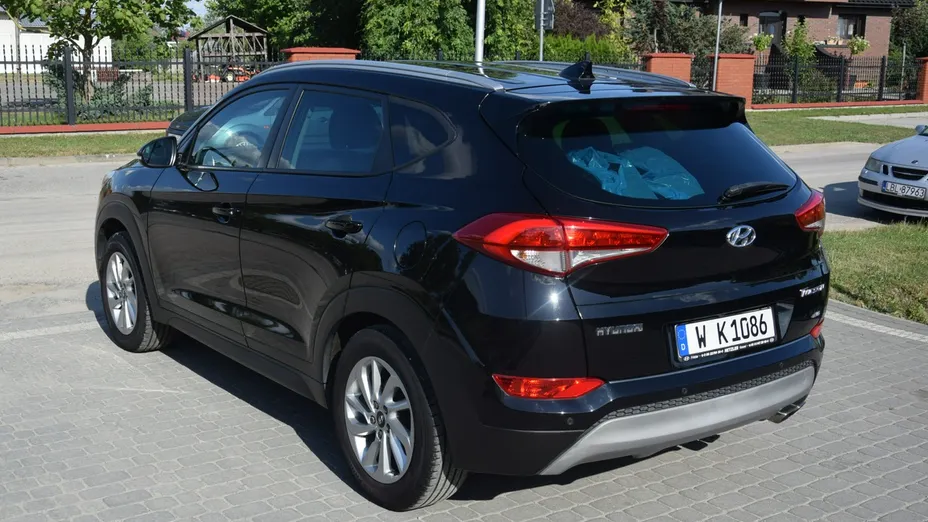 HYUNDAI Tucson -