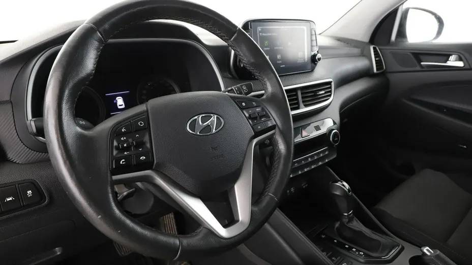 HYUNDAI Tucson -