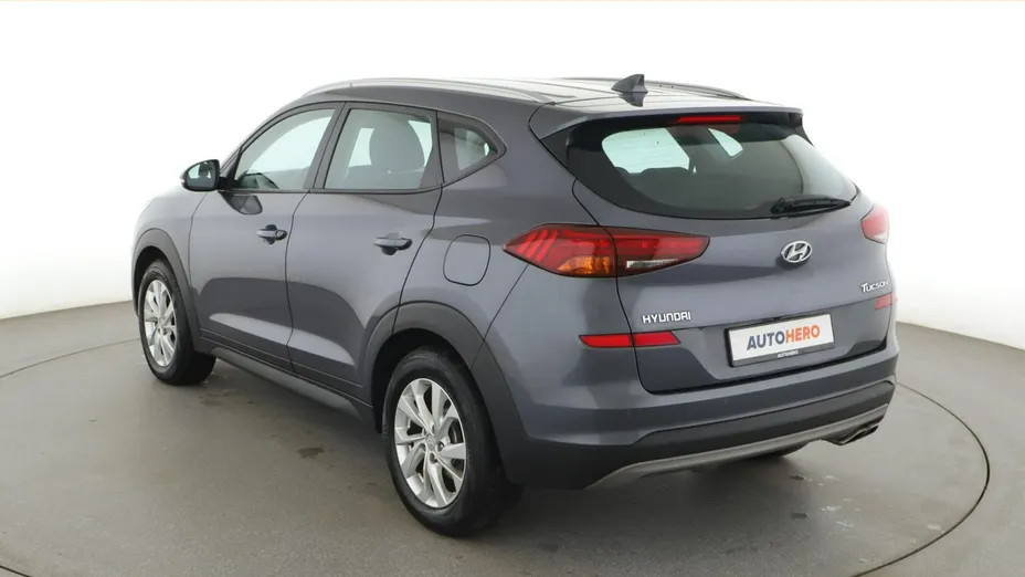 HYUNDAI Tucson -