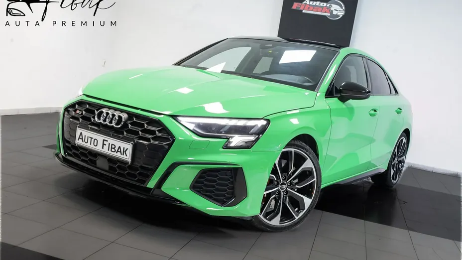 AUDI S3 Limousine -