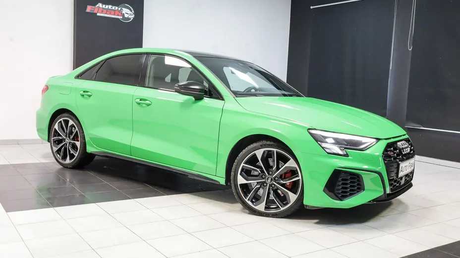 AUDI S3 Limousine -