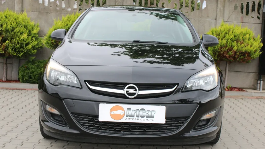 OPEL Astra -