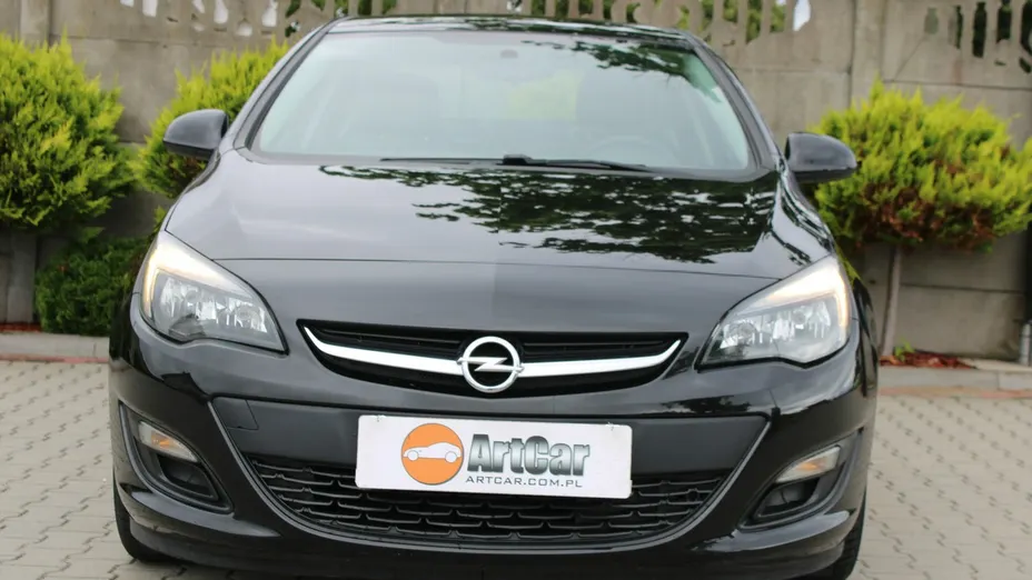 OPEL Astra -