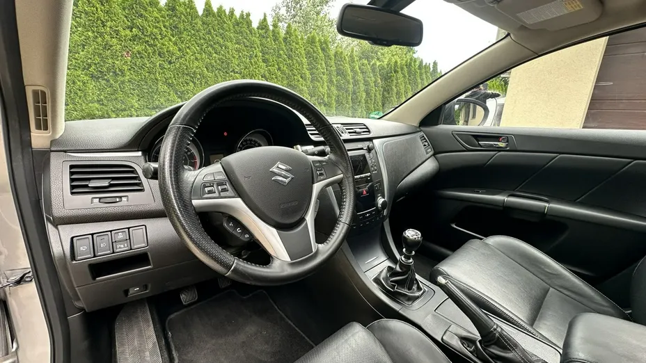 SUZUKI Kizashi -