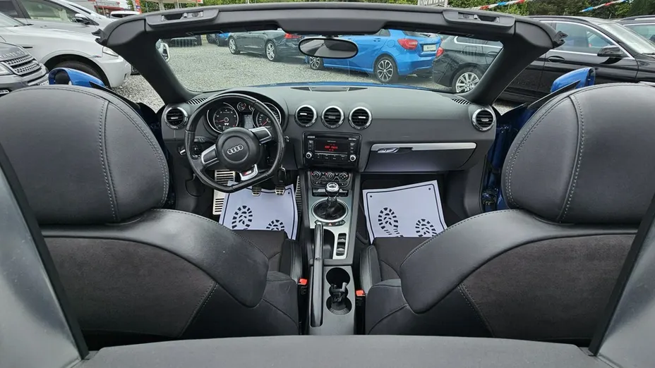 AUDI TT Roadster -