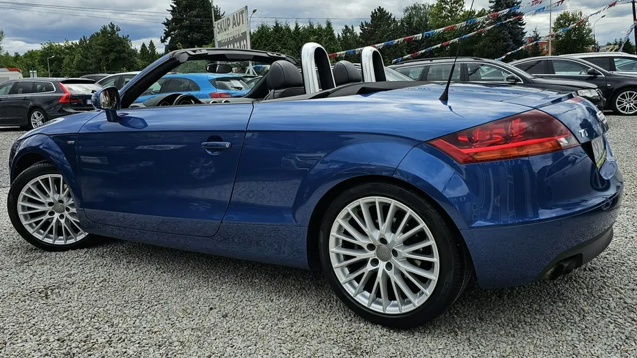 AUDI TT Roadster -