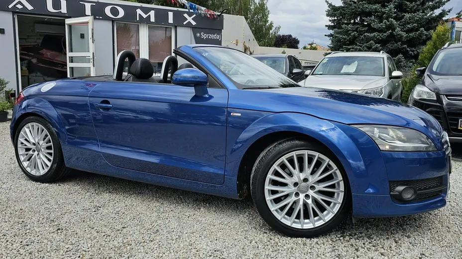 AUDI TT Roadster -