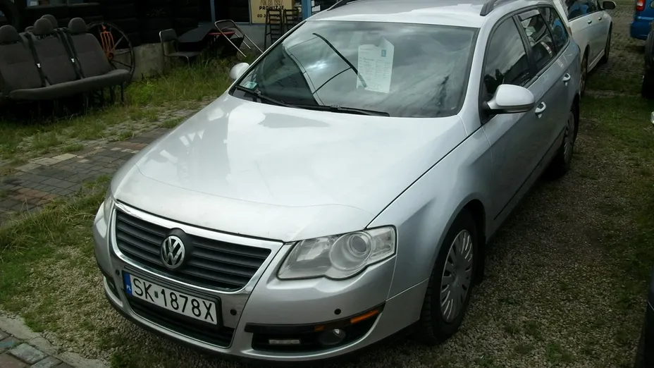 VOLKSWAGEN Passat -