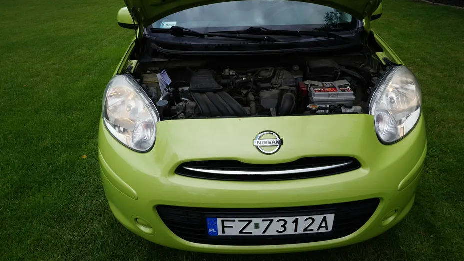 NISSAN Micra -