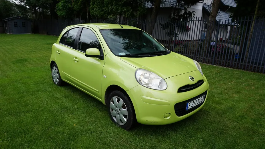 NISSAN Micra -