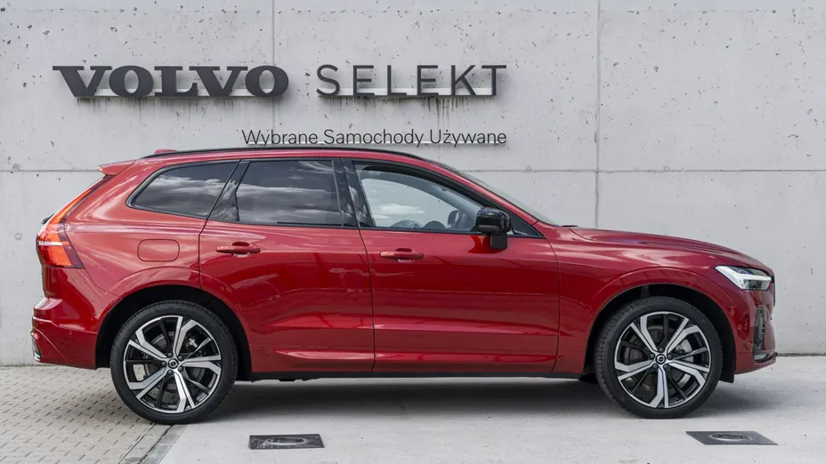 VOLVO XC60 -