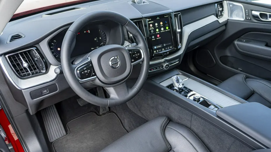 VOLVO XC60 -