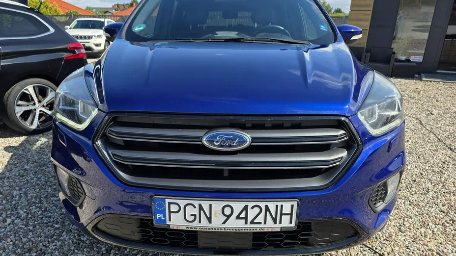FORD Kuga -