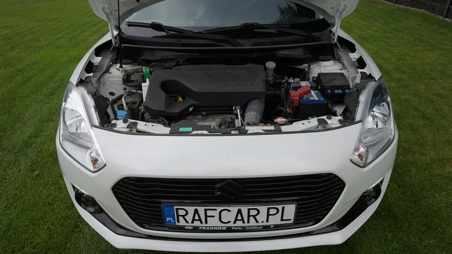 SUZUKI Swift -