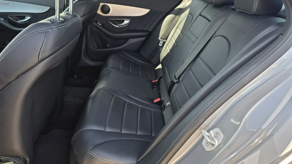 MERCEDES-BENZ C Klasa -