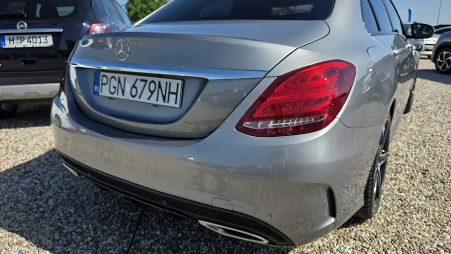 MERCEDES-BENZ C Klasa -