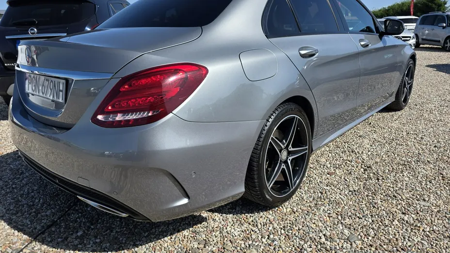 MERCEDES-BENZ C Klasa -