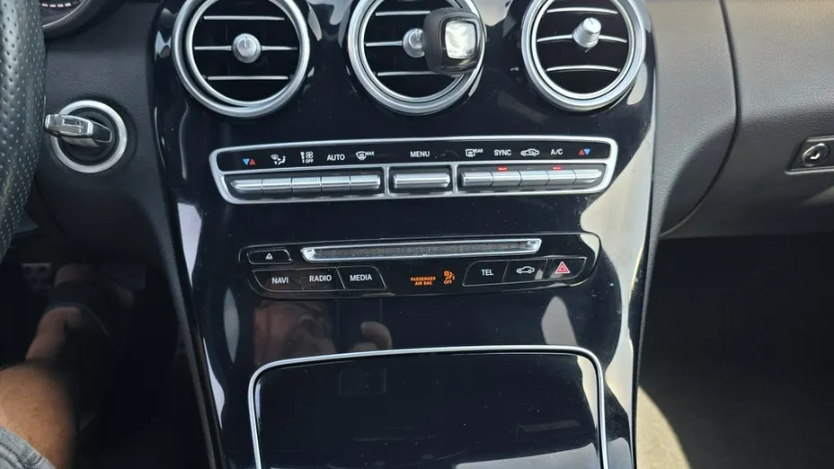 MERCEDES-BENZ C Klasa -