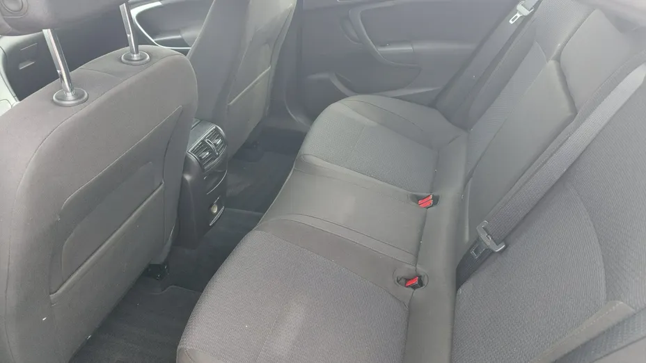 OPEL Insignia -