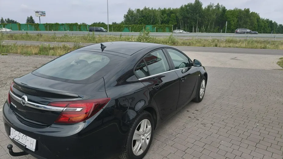 OPEL Insignia -
