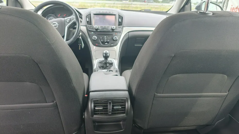 OPEL Insignia -
