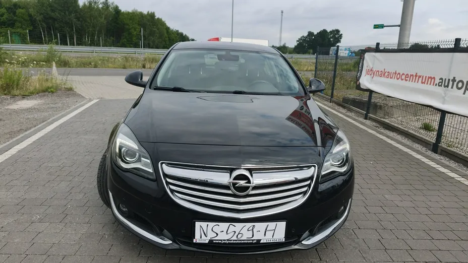 OPEL Insignia -