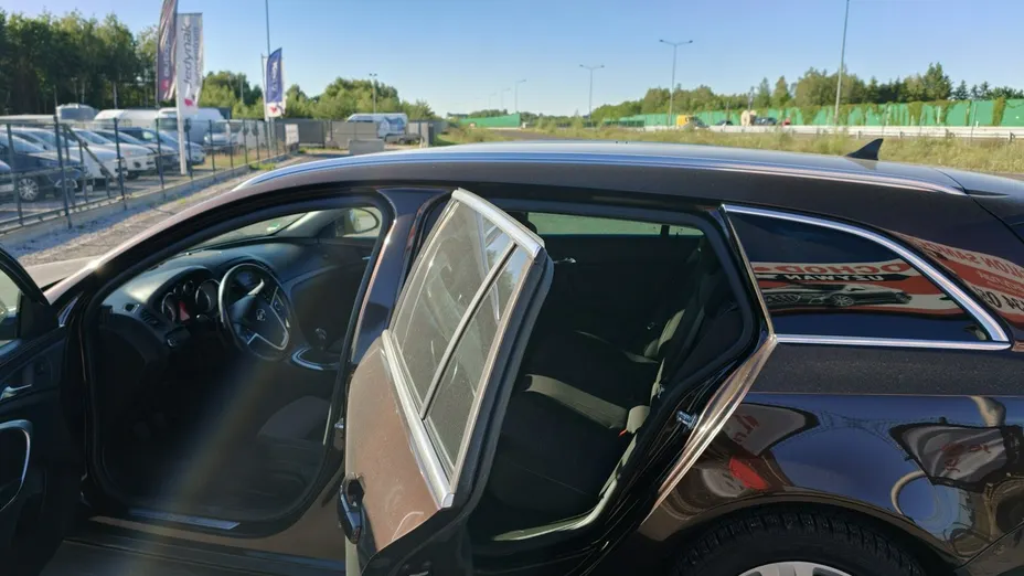 OPEL Insignia -
