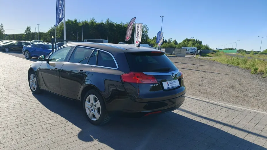 OPEL Insignia -