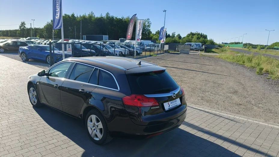 OPEL Insignia -