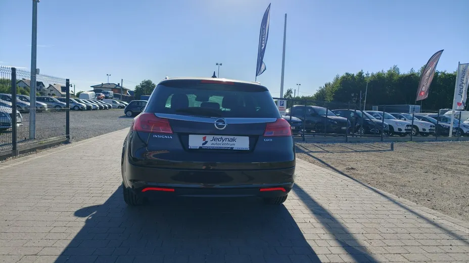 OPEL Insignia -