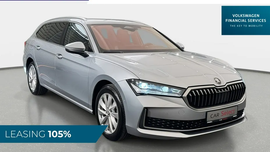 SKODA Superb -