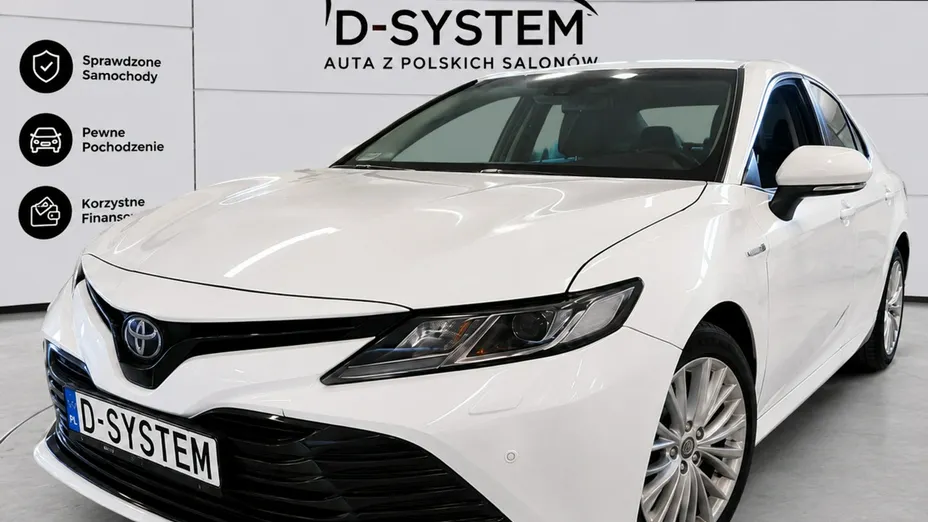 TOYOTA Camry -