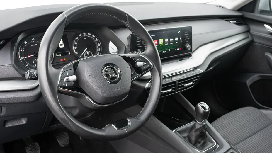 SKODA Octavia -