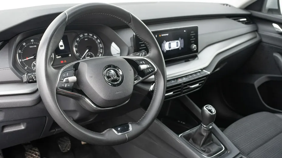 SKODA Octavia -