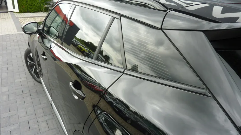 PEUGEOT 2008 -