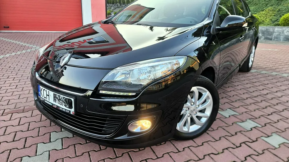 RENAULT Megane -