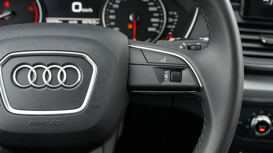 AUDI Q5 -