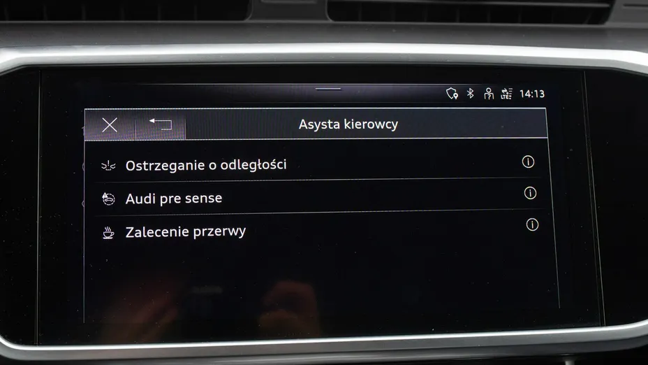 AUDI A6 -