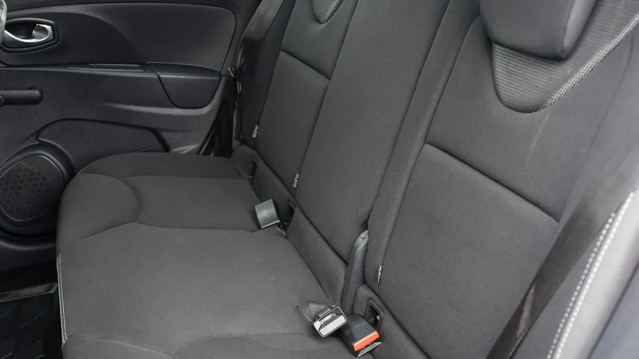 RENAULT Clio -