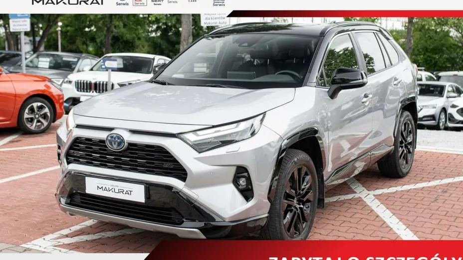 TOYOTA RAV4 -