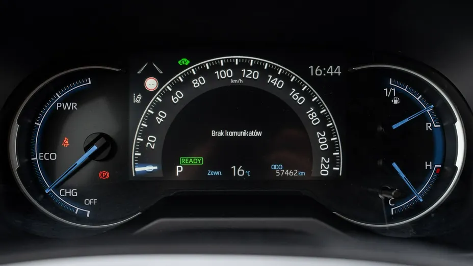 TOYOTA RAV4 -