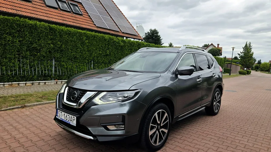 NISSAN X-Trail -
