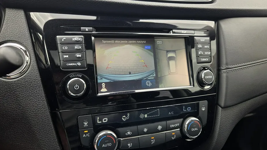 NISSAN X-Trail -