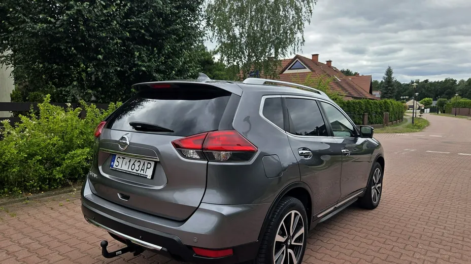 NISSAN X-Trail -