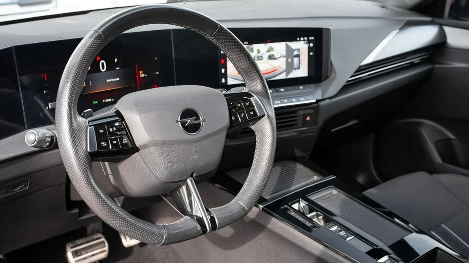 OPEL Astra -