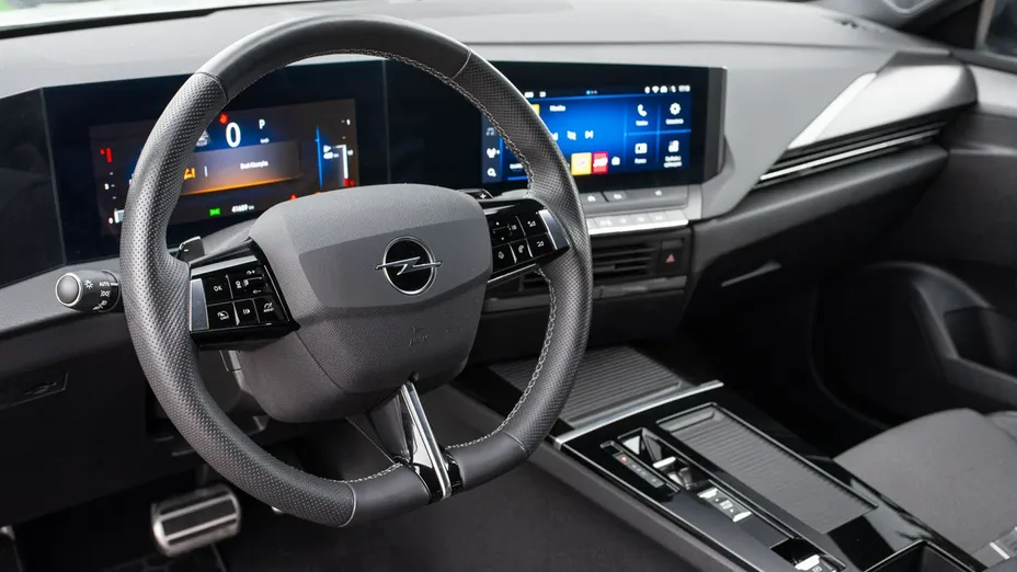 OPEL Astra -